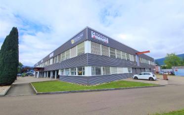 Commercial - image - 7