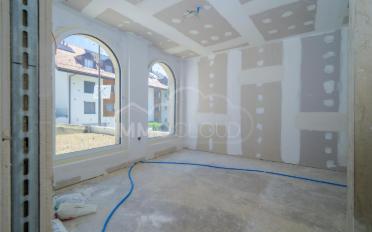 Office - image - 9