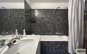 Apartment 2.5 rooms - image - 11
