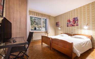 Apartment 4 rooms - image - 10