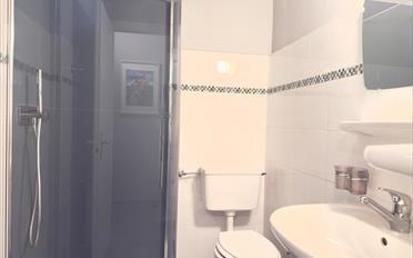 Apartment 4 rooms - image - 6