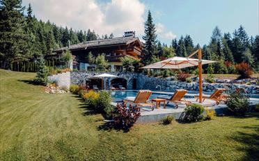 Chalet 18 Zimmer - image - 1