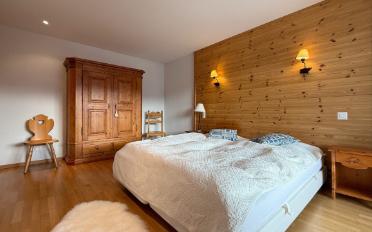 Chalet 6.5 pièces - image - 4