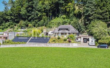 Einfamilienhaus 6.5 Zimmer - image - 1