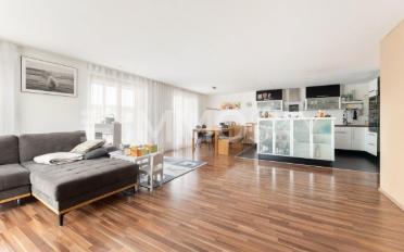 Wohnung 4.5 Zimmer - image - 1