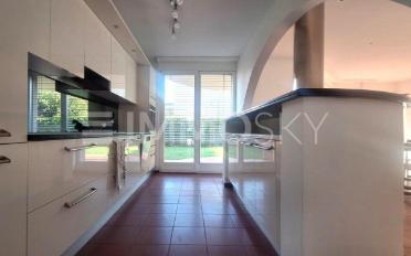 Maison 6.5 pièces - image - 3