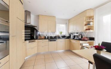 Einfamilienhaus 6.5 Zimmer - image - 4