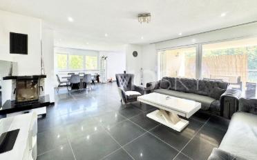 Immeuble résidentiel 9 pièces - image - 2