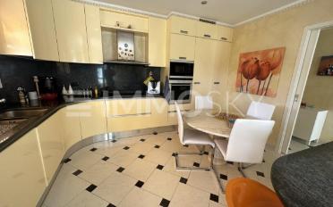 Maison 9 pièces - image - 4