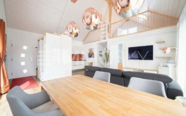 Einfamilienhaus 2.5 Zimmer - image - 1