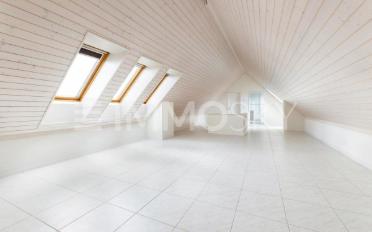 Dernier étage 9 pièces - image - 4