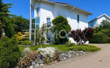Einfamilienhaus 7.5 Zimmer - image - 1