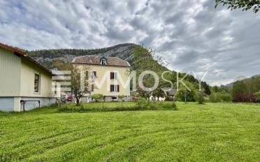 Wohngebäude 10 Zimmer - image - 1