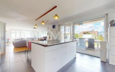 Villa 7.5 pièces - image - 1