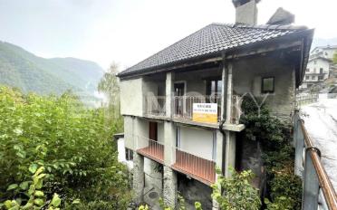Maison 7 pièces - image - 1