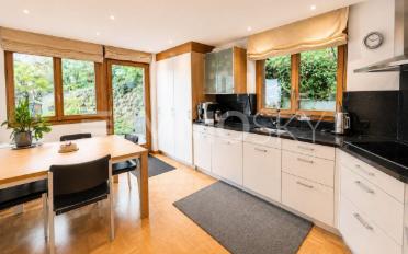Single house 8 rooms - image - 2