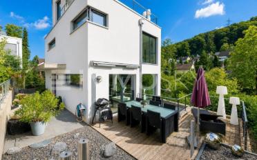 Einfamilienhaus 5.5 Zimmer - image - 1