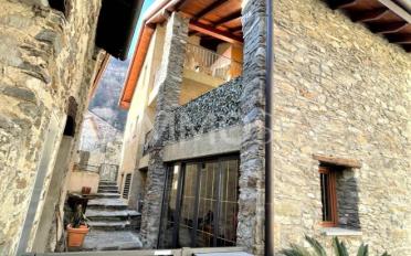 Residential building 10 rooms - image - 3