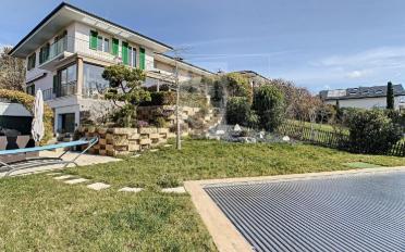 Villa 8 pièces - image - 2