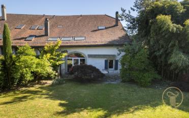 Maison 10 pièces - image - 2