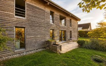 Einfamilienhaus 7.5 Zimmer - image - 1