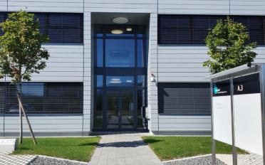 Commercial - image - 6