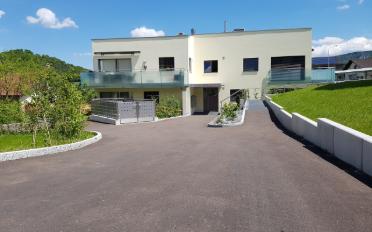 Commercial - image - 4