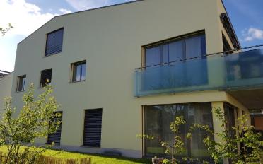 Commercial - image - 3