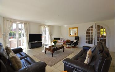 Doppeleinfamilienhaus 7.5 Zimmer - image - 2