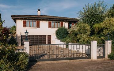Single house 7.5 rooms - image - 1