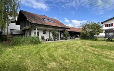 Einfamilienhaus 7.5 Zimmer - image - 3