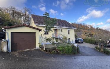 Einfamilienhaus 6.5 Zimmer - image - 1