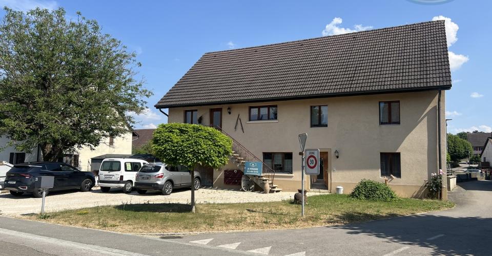 Maison composée de deux logements avec possibilité d'agrandissement