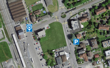 offener Parkplatz - image - 1