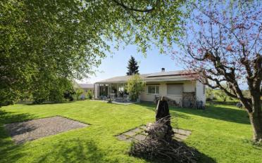 Villa 6.5 Zimmer - image - 1