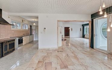 Single house 8 rooms - image - 9