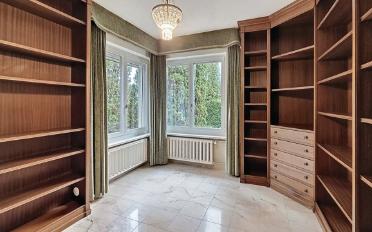 Single house 8 rooms - image - 11