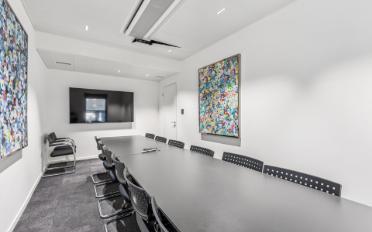 Office - image - 4