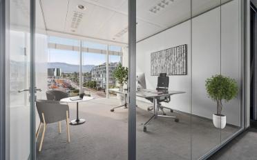 Office - image - 11