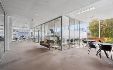 Office - image - 17