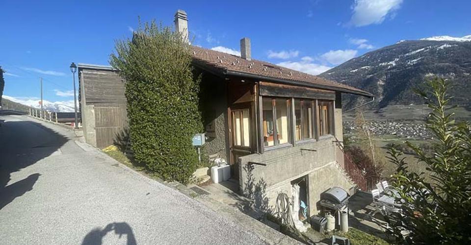À saisir maison à rénover avec vue et ensoleillement 
