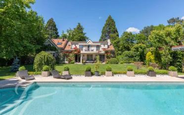 Einfamilienhaus 10 Zimmer - image - 1