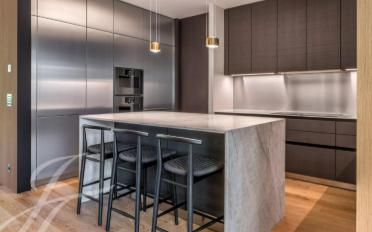 Apartment 6 rooms - image - 2