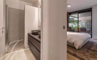 Apartment 6 rooms - image - 12