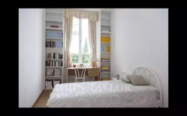 Villa 11 pièces - image - 12