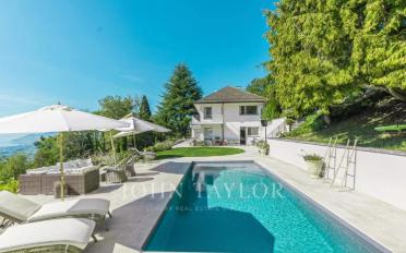 Villa 7.5 rooms - image - 1