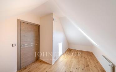 Villa 8.5 rooms - image - 13