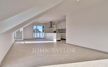 Attic flat 5.5 rooms - image - 1