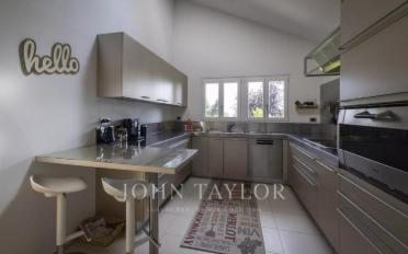 Villa 10 rooms - image - 11