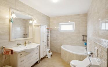 Maison 8 pièces - image - 11